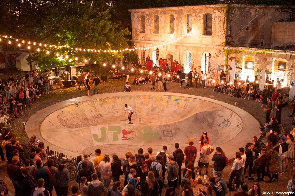 Skatepark Darwin Burgund