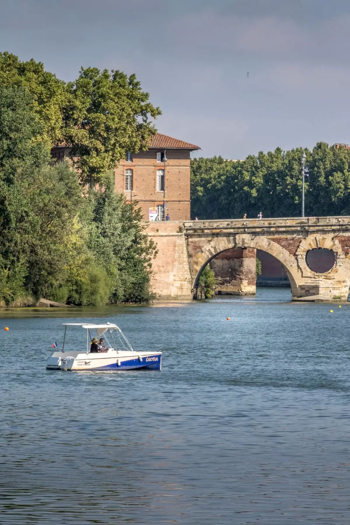 Les Caboteurs privat båd Pont Neuf Toulouse