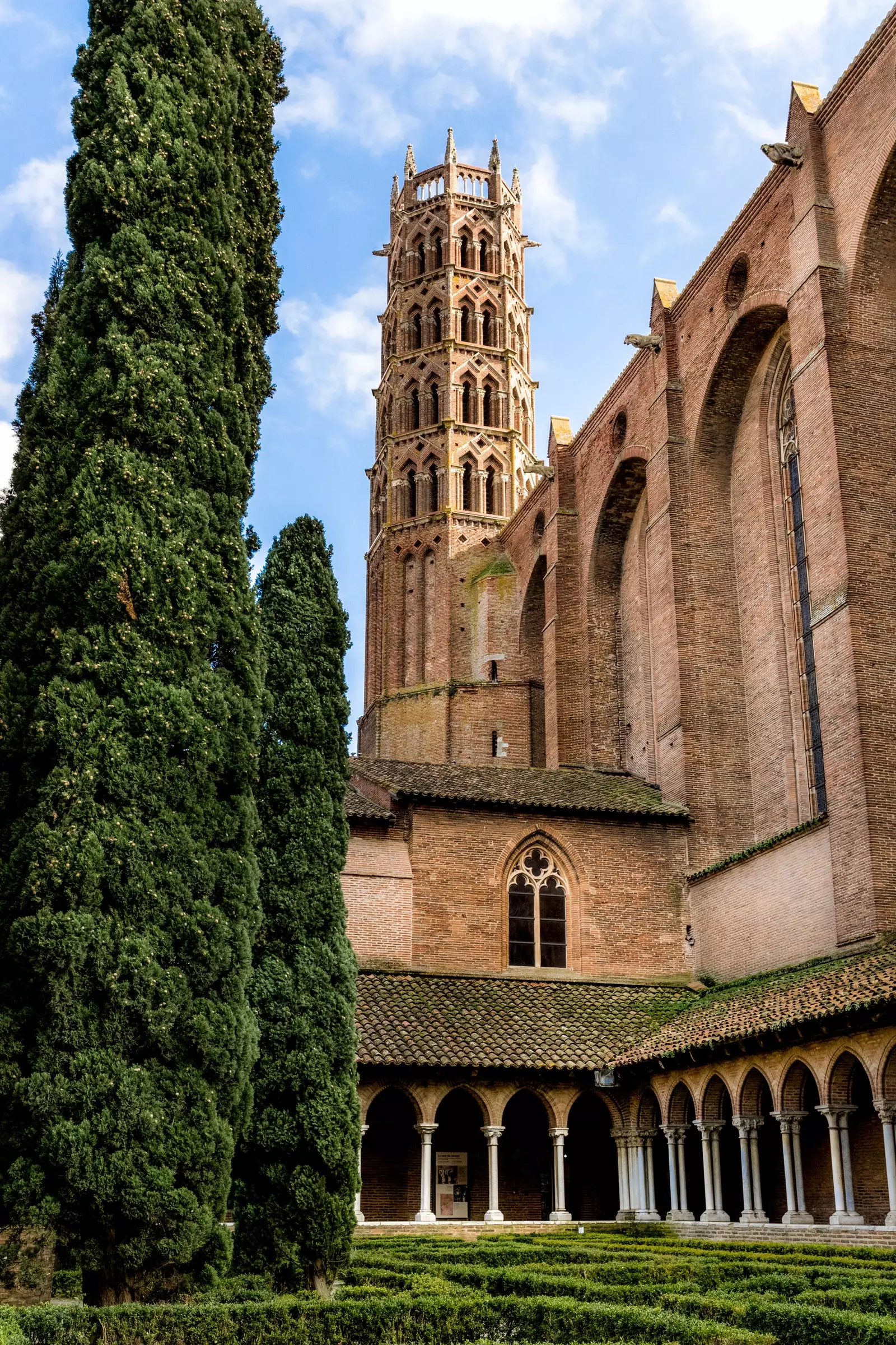 Cloitre des Jacobins.