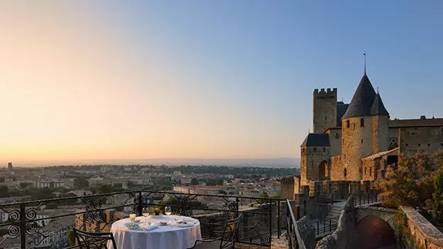 En talepkar olanlar için Carcassonne ve Toulouse