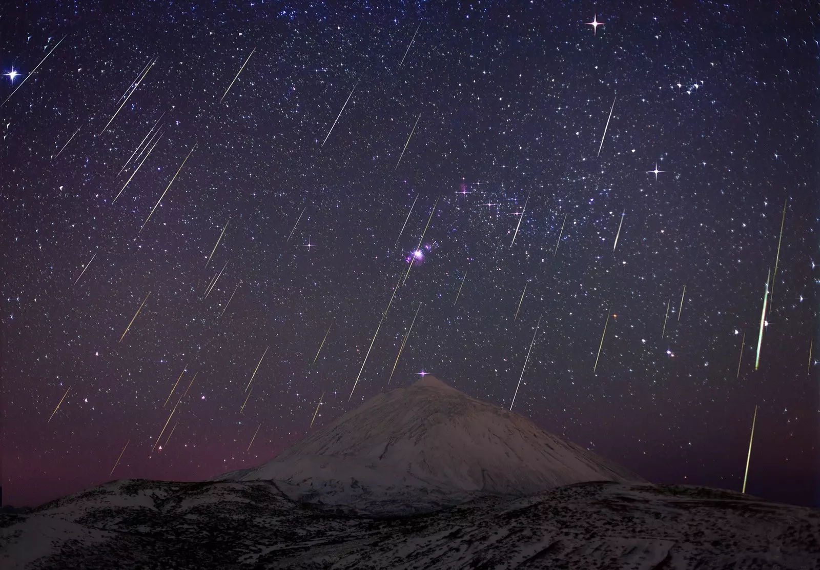 Tugann Geminids 2017 cith na réaltaí ar ais a insealbhaíonn an Nollaig