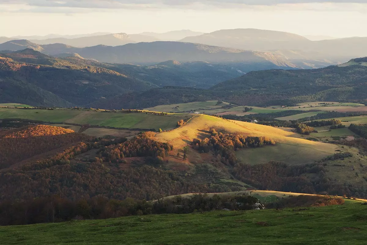 Zeleno žute i crvene padine