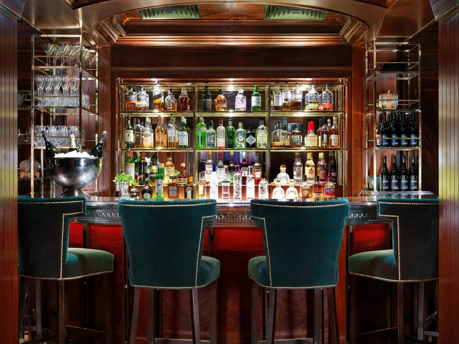 Club Bar The Bloomsbury Hotel Bloomsbury Circle амьдардаг зочид буудал