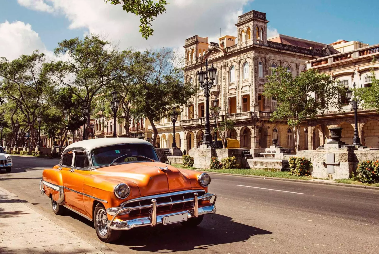 Der Paseo del Prado in Havanna mit historischen Hotels