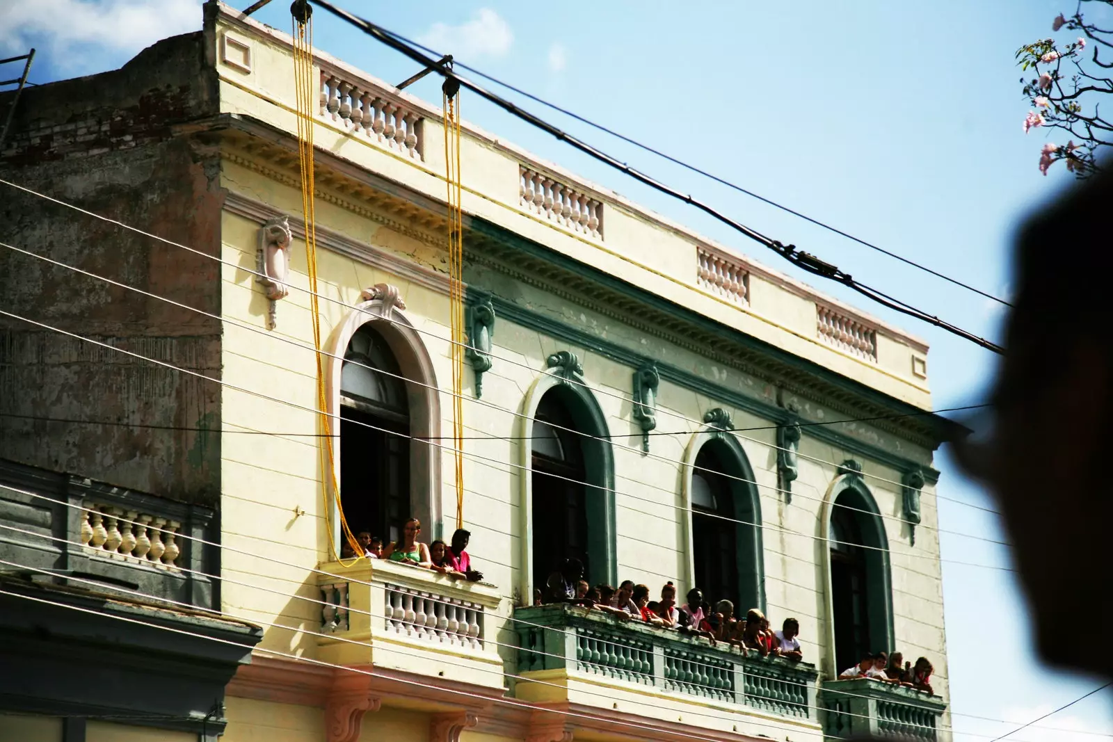 The residents of Sagua la Grande were waiting to entertain the newcomers.