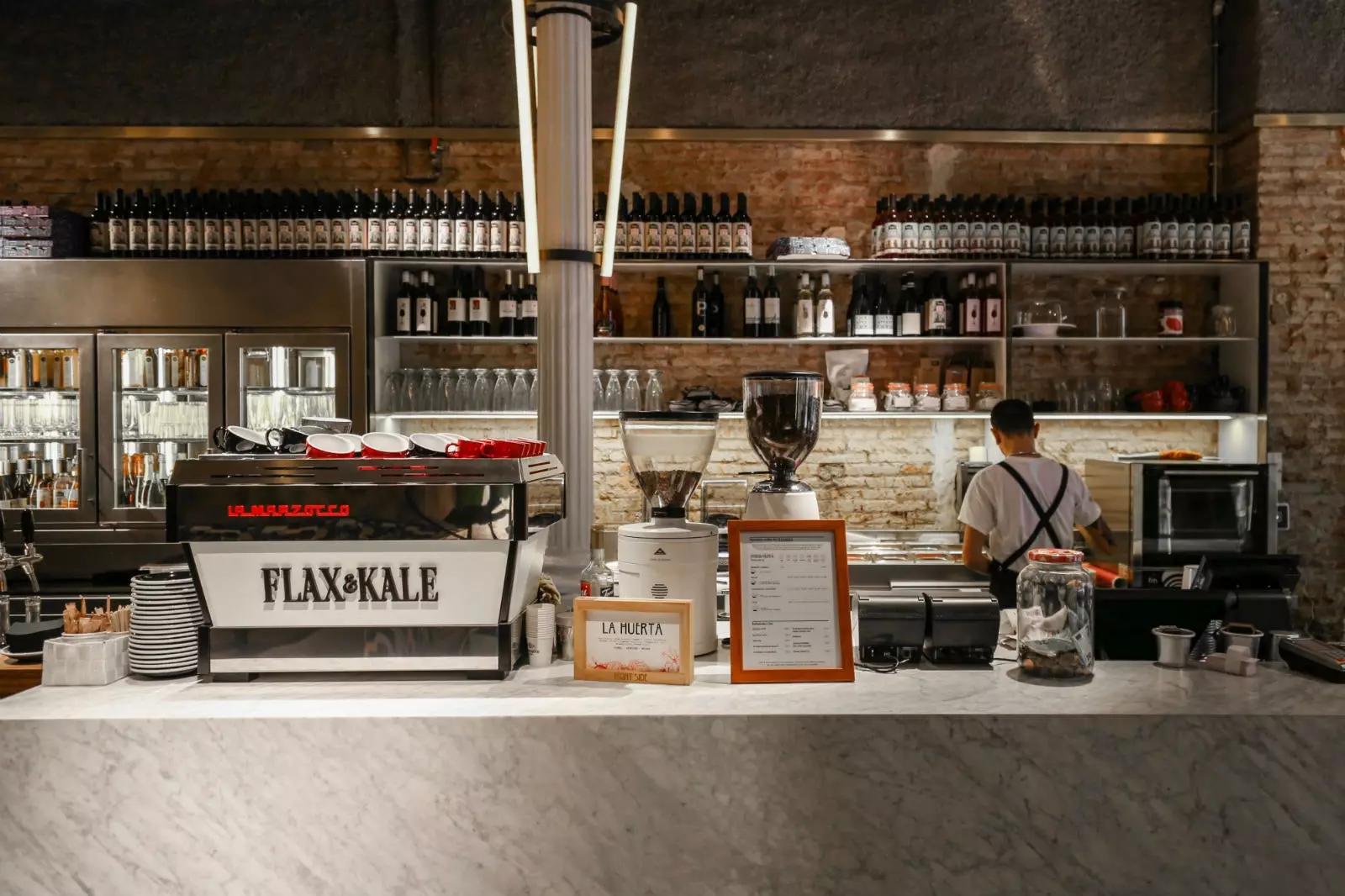 Erster Halt zum Frühstück in der Flax Kale Passage.