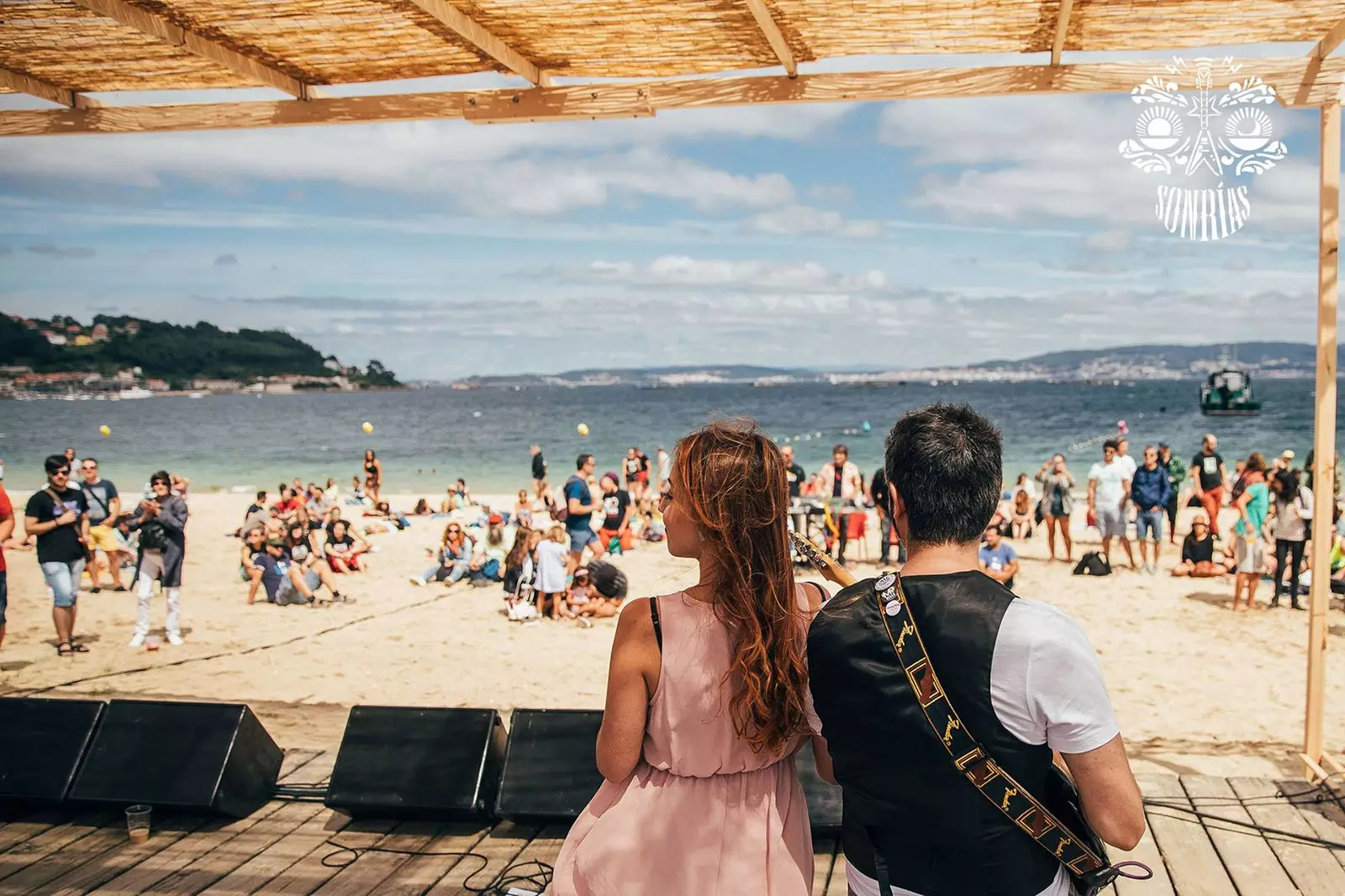 Può esserci un piano migliore di un concerto sulla spiaggia