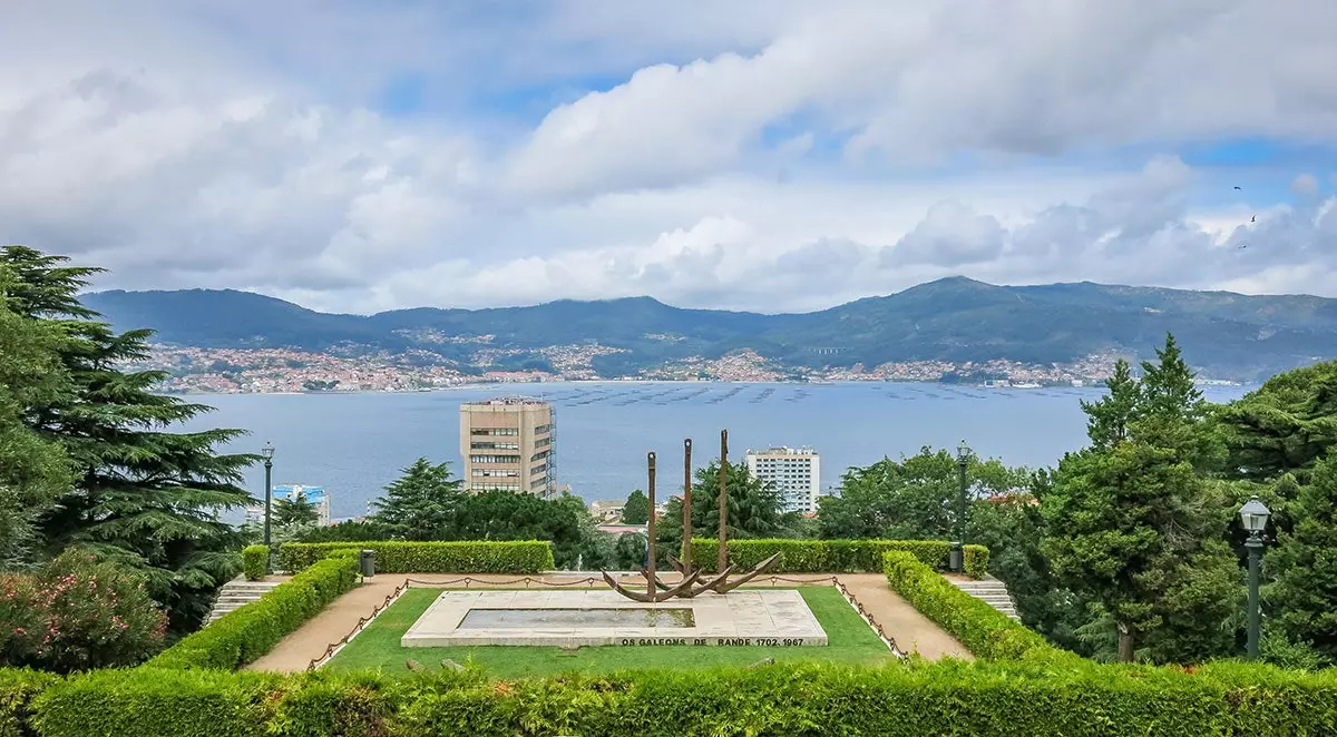 Výhľad na Ría de Vigo z El Castra