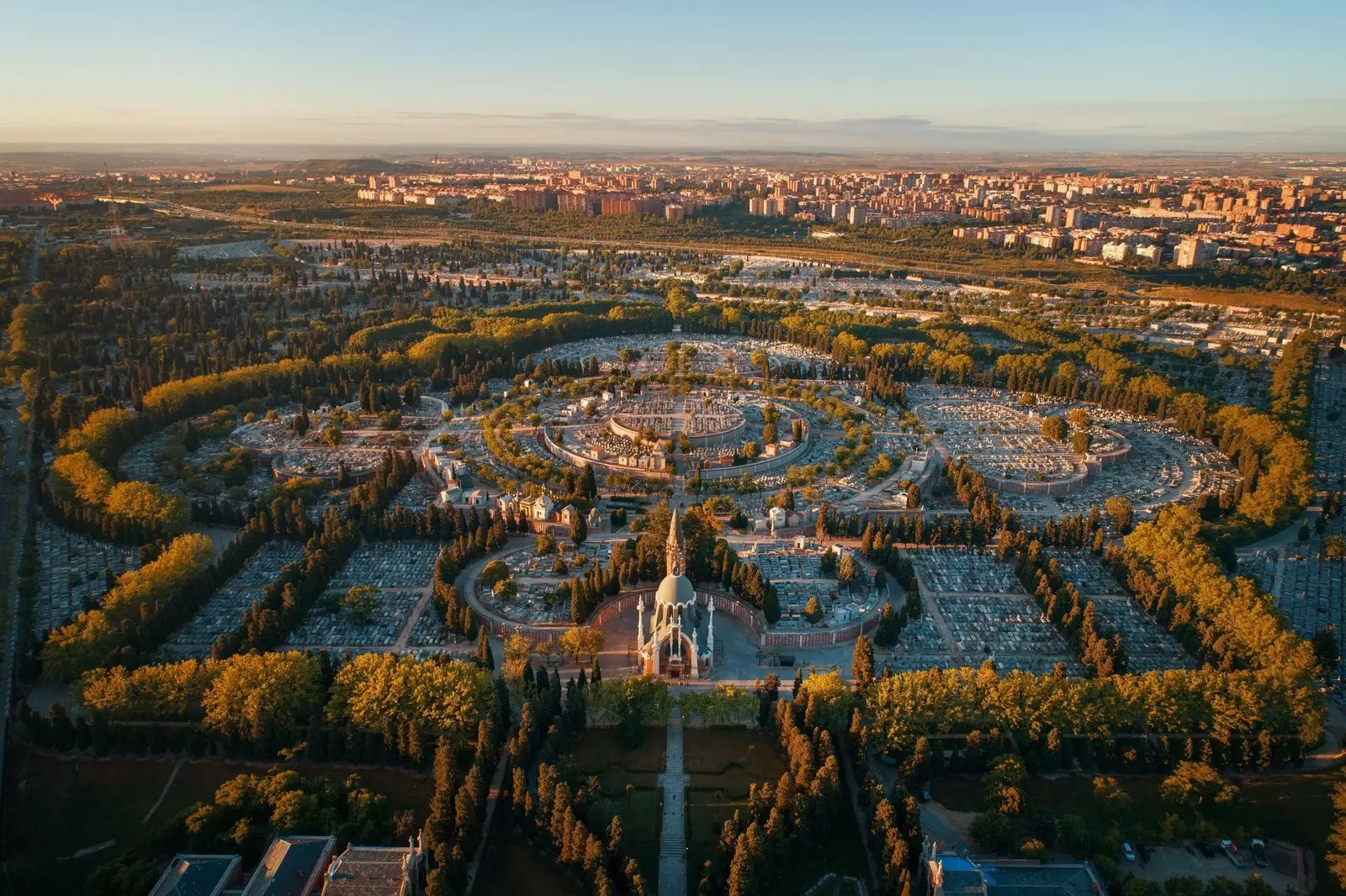 Groblje Almudena na putu kroz njegove slavne grobnice