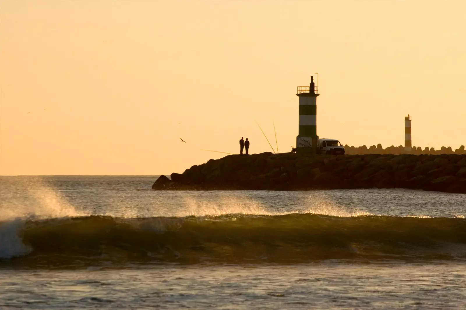 Viana do Castelo'nun bu deniz feneri kadar büyüleyici yerlerde durabilirsiniz.