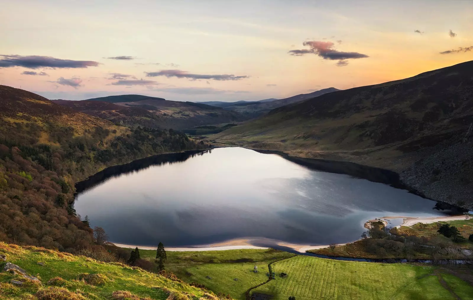 loch Chill Mhantáin