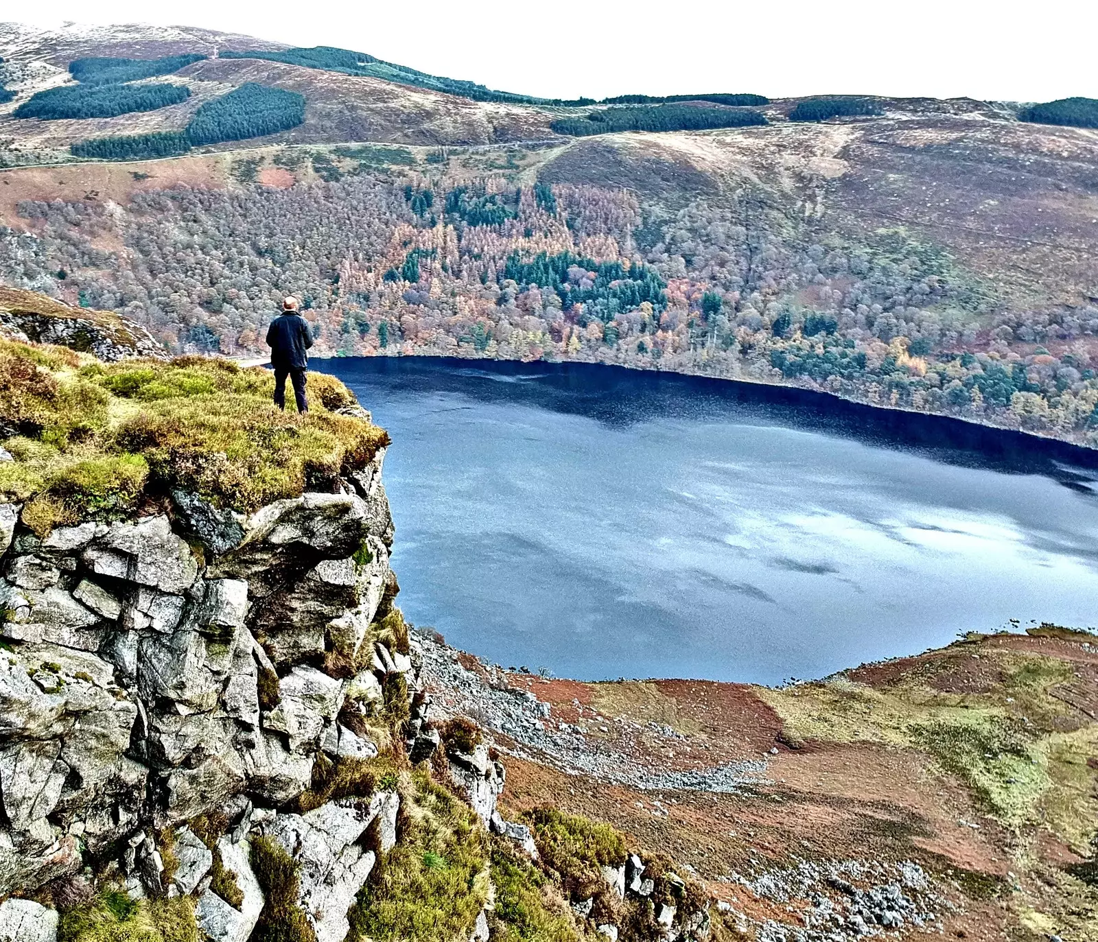 Wicklow patakok és birkák között