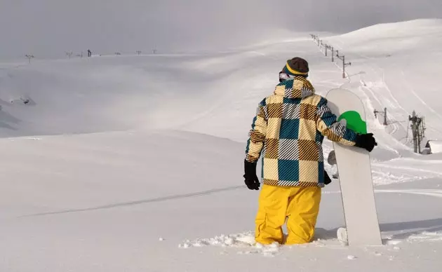 L'espessor de la neu aquí és... nivell núvol