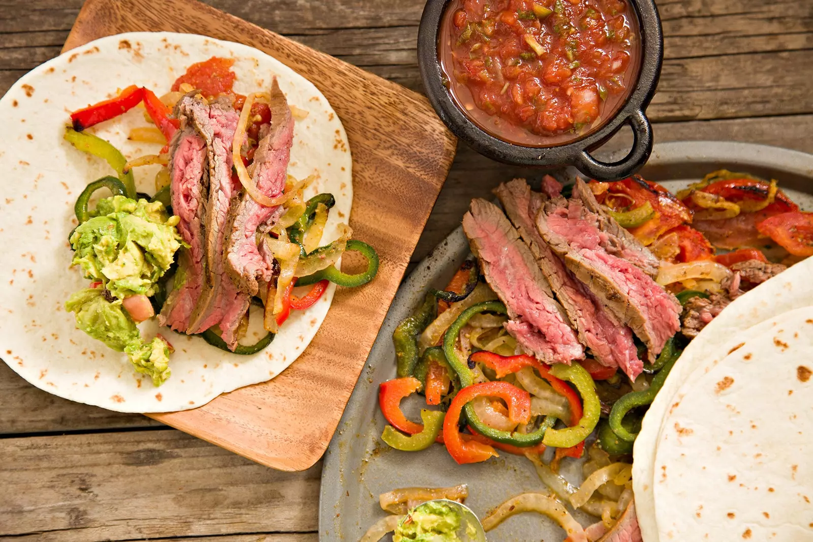 Gastronomia messicana per manichini come differenziare i tacos dalle fajitas quesadillas o dai burritos