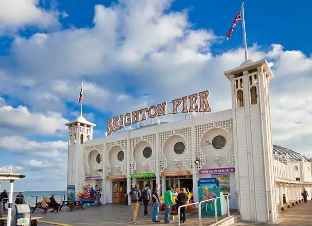 Brighton Pier, Londra dışında en çok ziyaret edilen yer