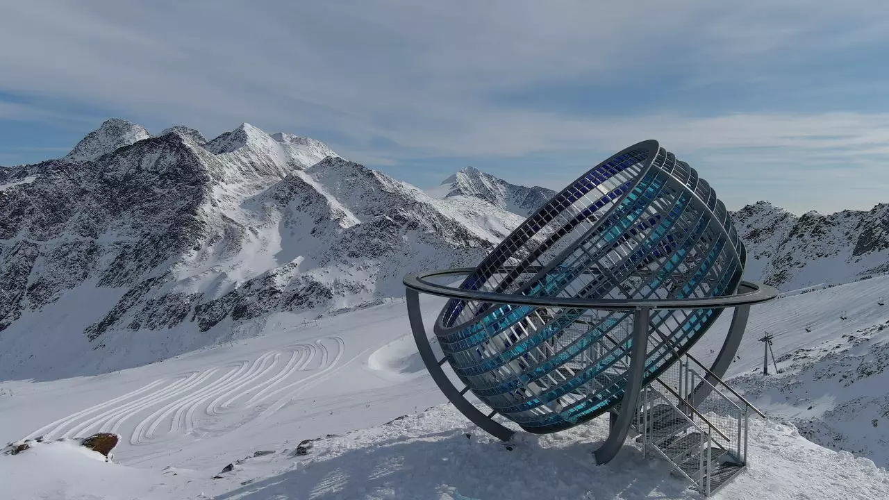 'Our glacial Perspectives', l'installazione artistica che sensibilizza sulla crisi climatica in un ghiacciaio italiano