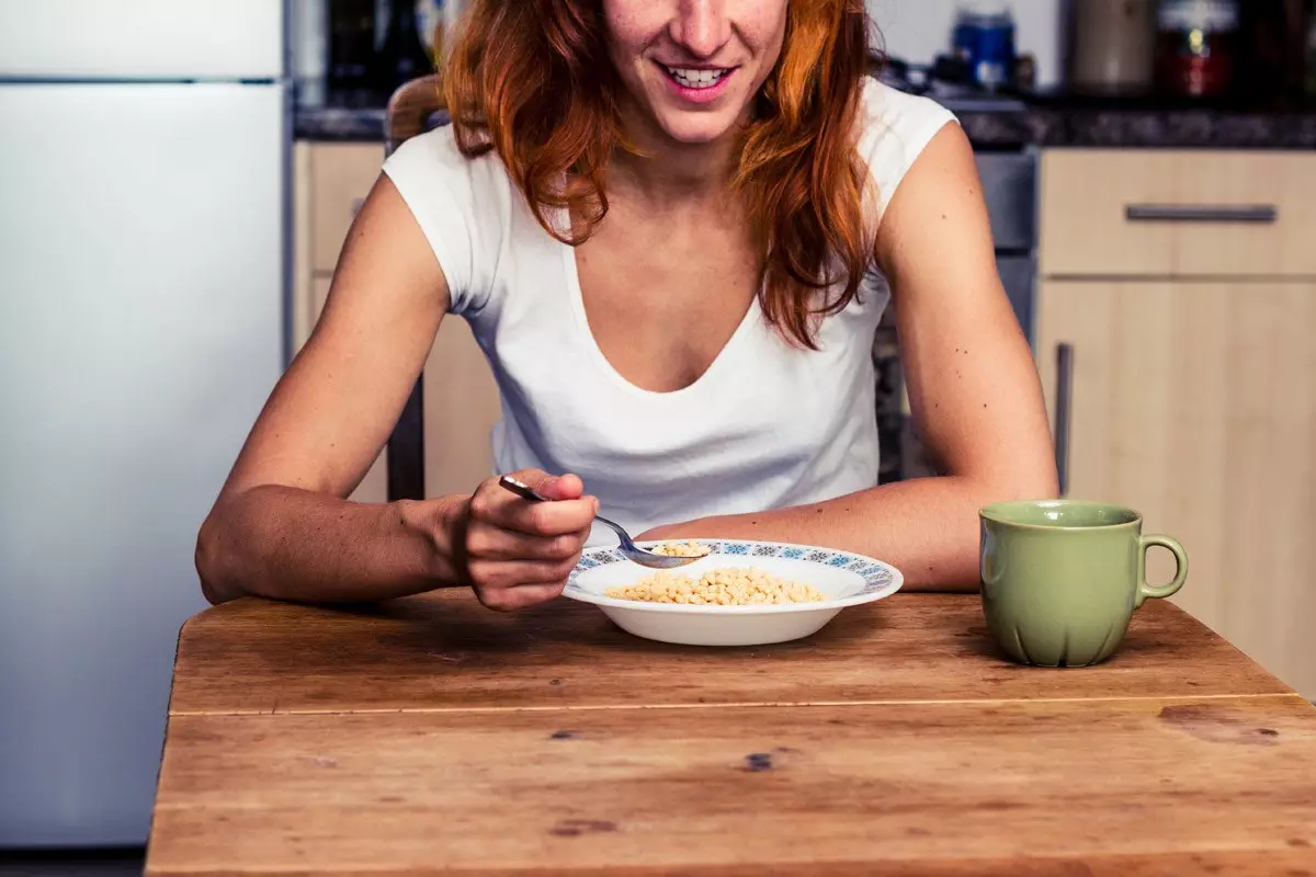 Wat is de beste tijd om wat ontbijtgranen te eten?