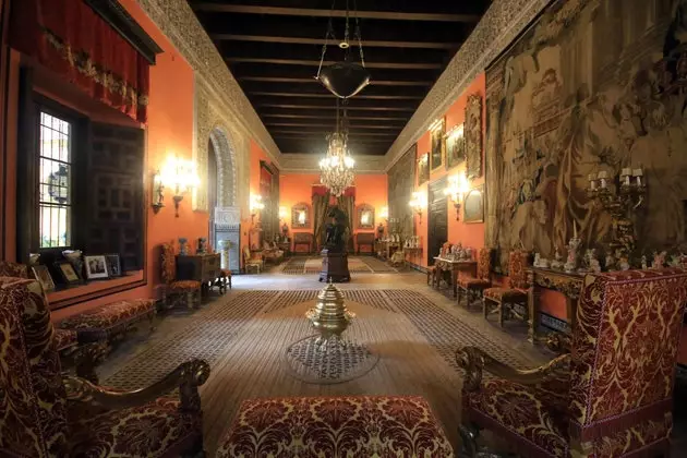 Palacio de las Dueñas je zdaj odprta za javnost