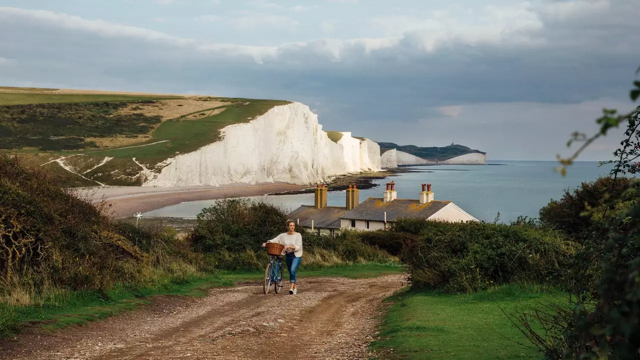 Waterfronts: аввалин Art GeoTour дар ҷаҳон таваллуд шудааст