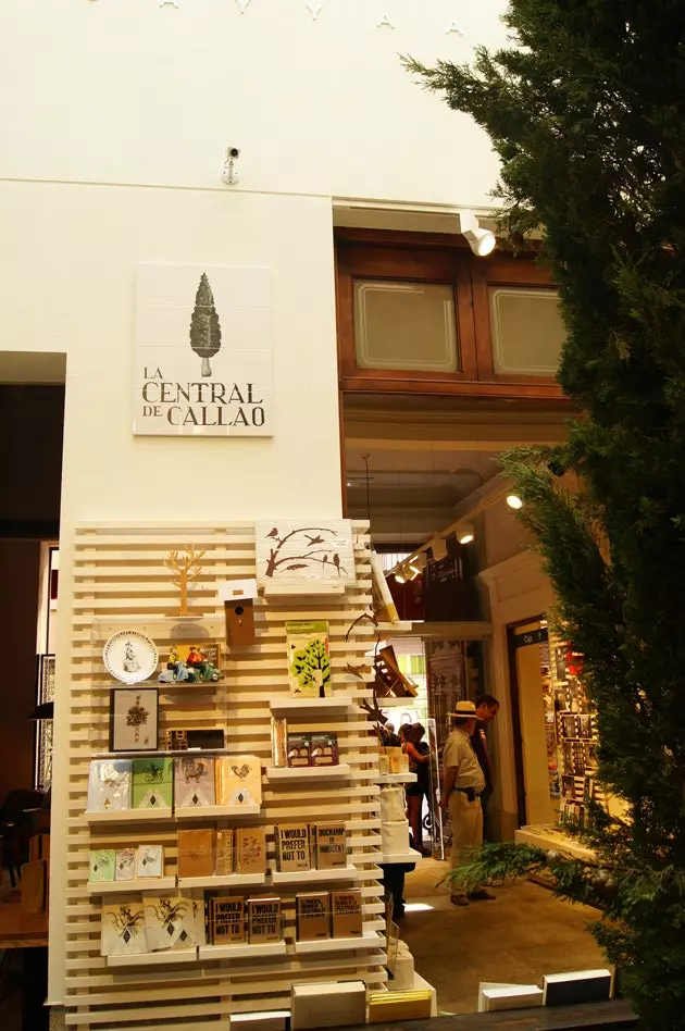 In Callao among cypresses books and historic buildings