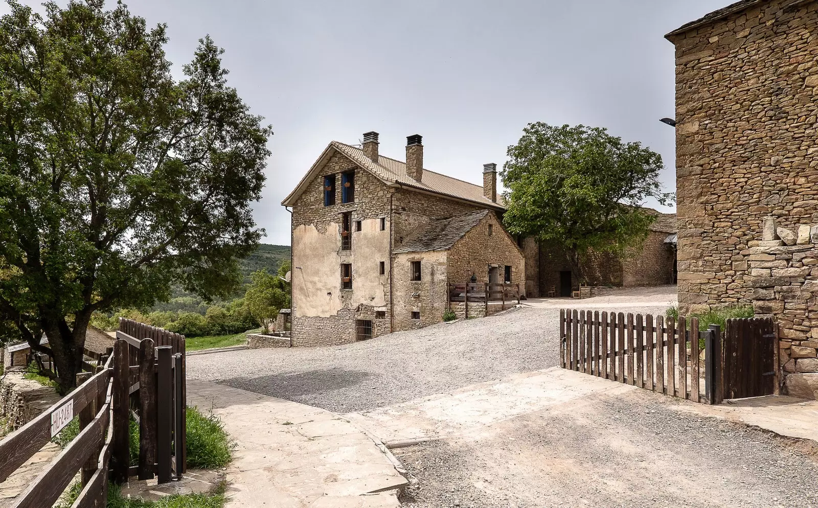 In Borda de Pastores, the structure and original construction materials have been respected.