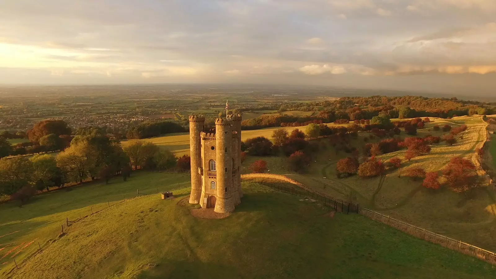 Alnwick Castle il-ħames l-aktar imfittex.