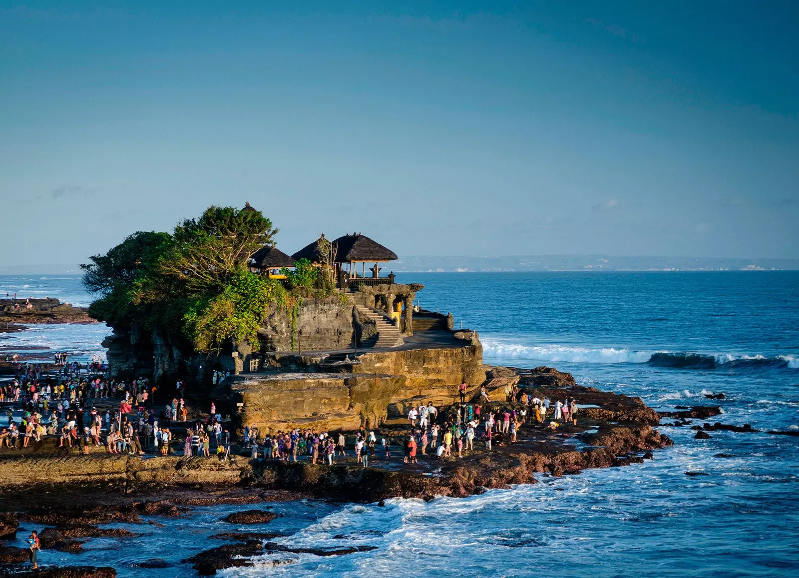 ülerahvastatud bali