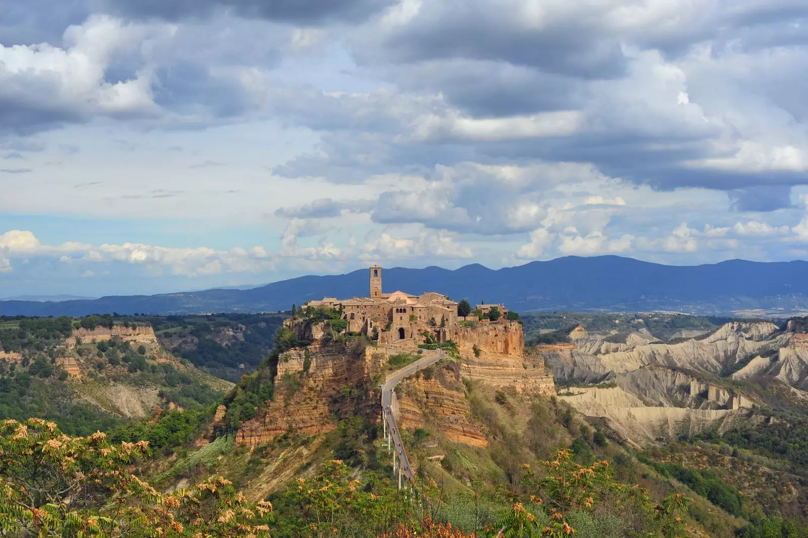 Viterbo setelah tempat paling menawan di provinsi Italia ini