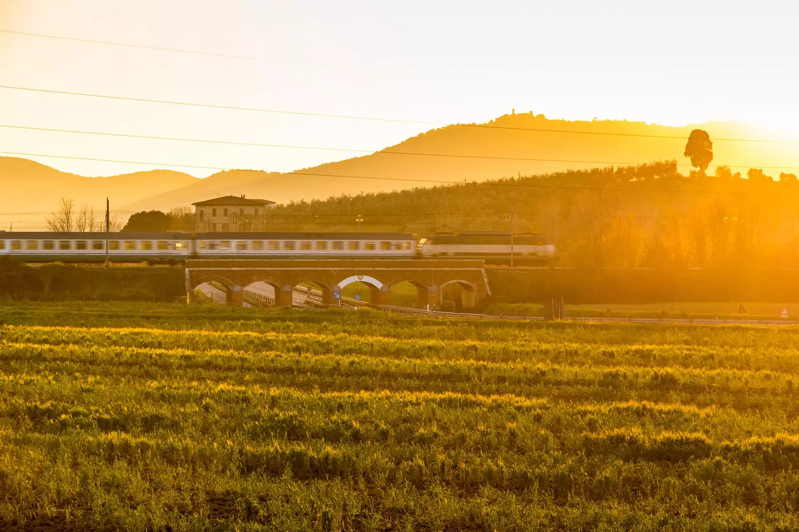 Dengan kereta api melalui Tuscany dan Umbria