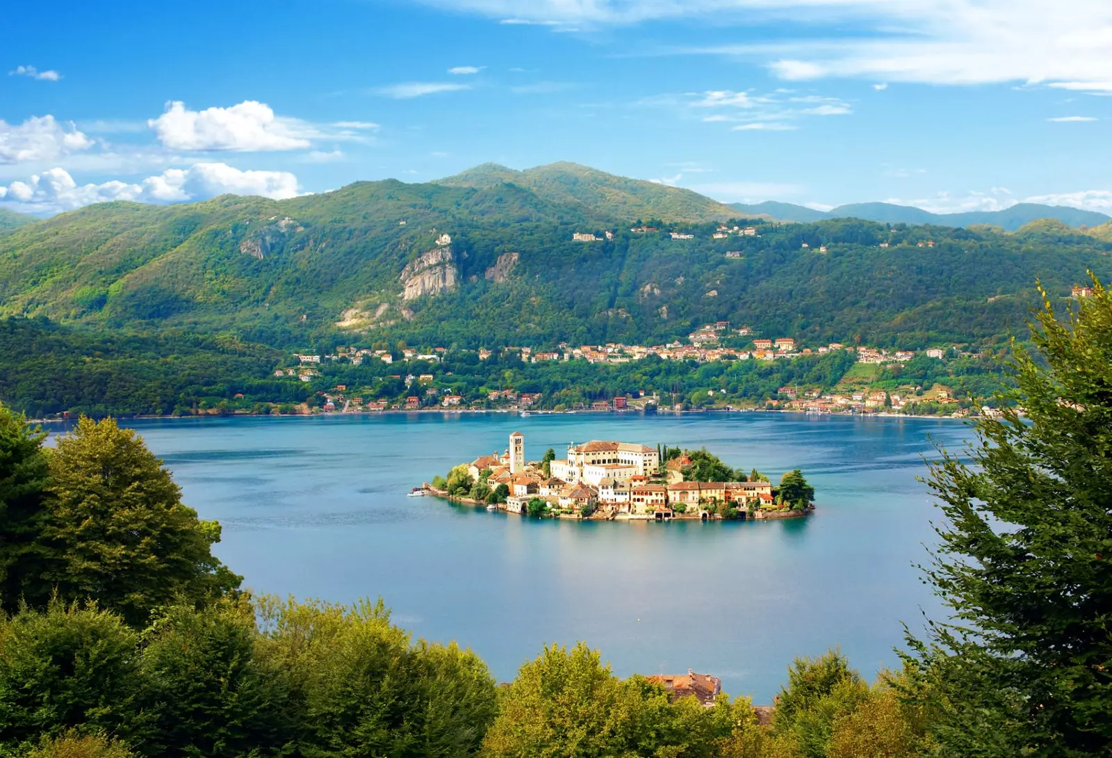 Orta San Giulio की अतुलनीय सुंदरता।