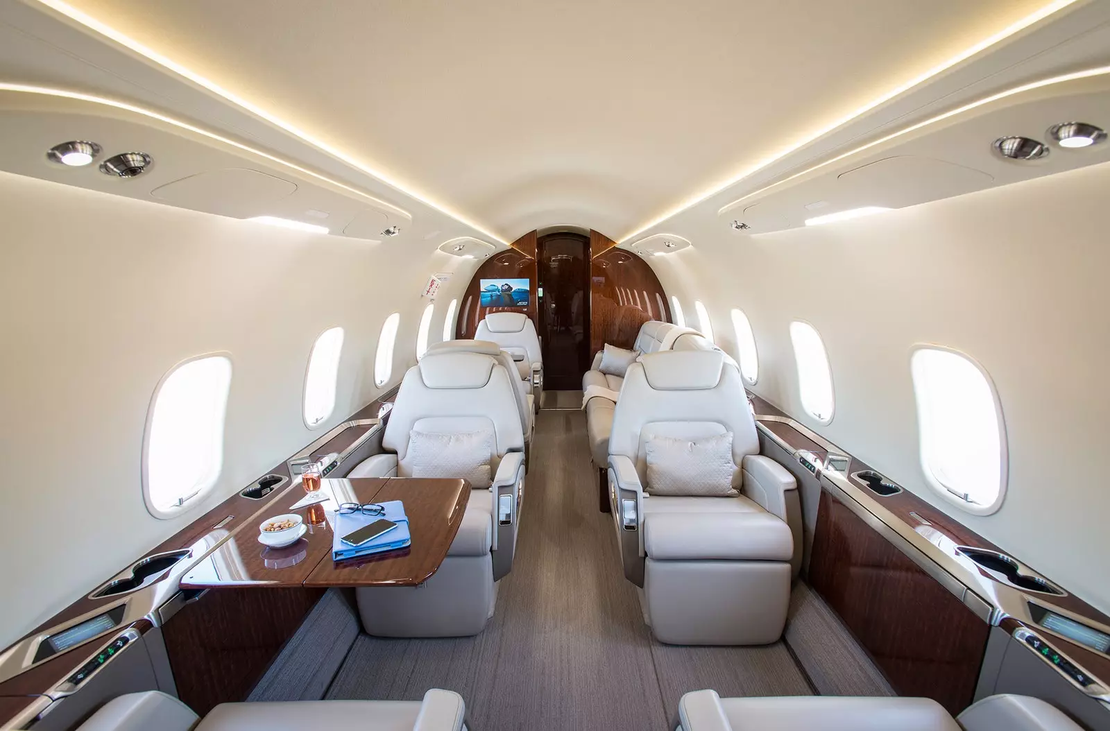 NetJets uçaklarından birinin içi