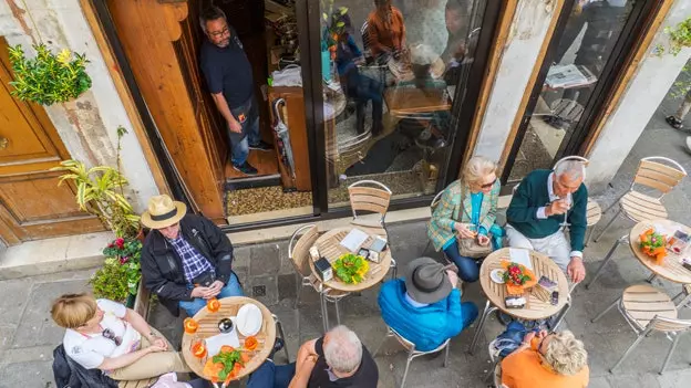 Wie (und wo) trinkt man außerhalb Spaniens einen Aperitif?