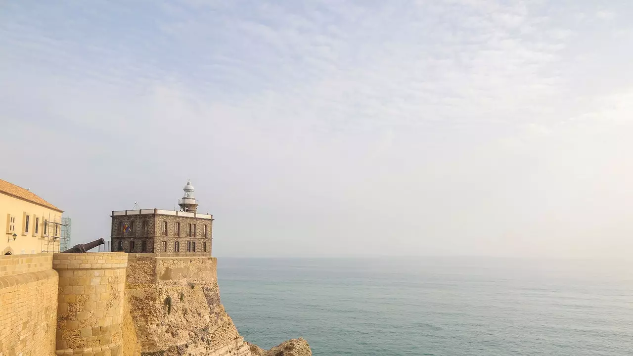 Un passeig relaxat i saborós per Melilla