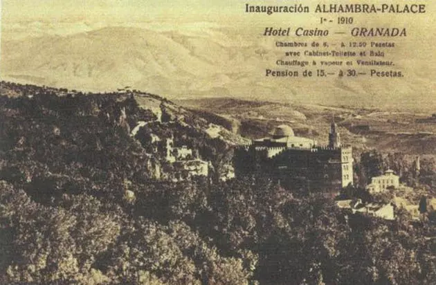 Picha ya tangazo la uzinduzi wa Jumba la Alhambra na mfalme Alfonso XIII