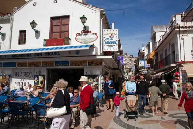 אין Calle San Miguel, ווייקיישאַנז זענען אַ שטאַט פון גייַסט