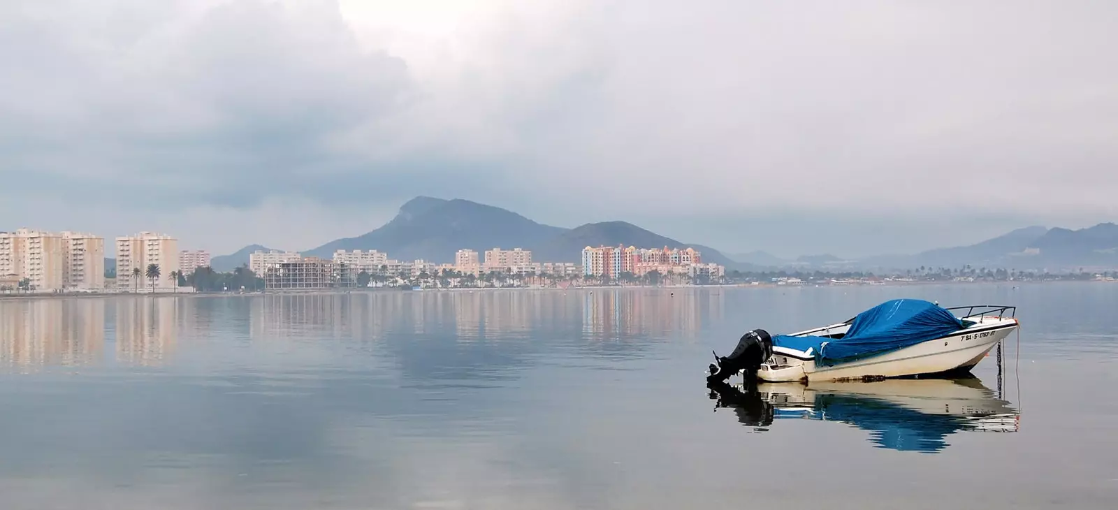 Laut Kecil