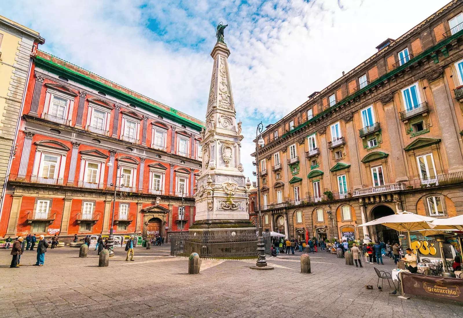 Piazza San Domenico Maggiore