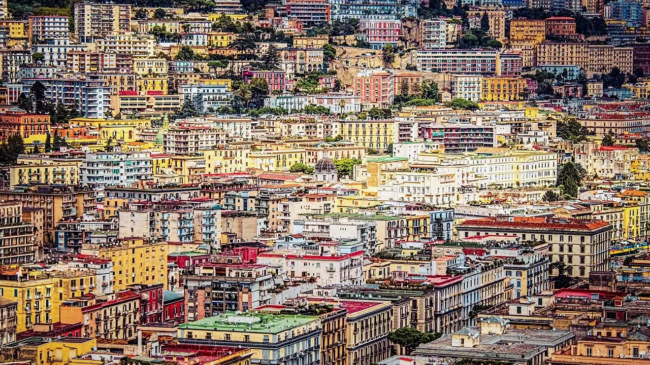 Naples in miniature: the video to enjoy it from a perspective that you did not know