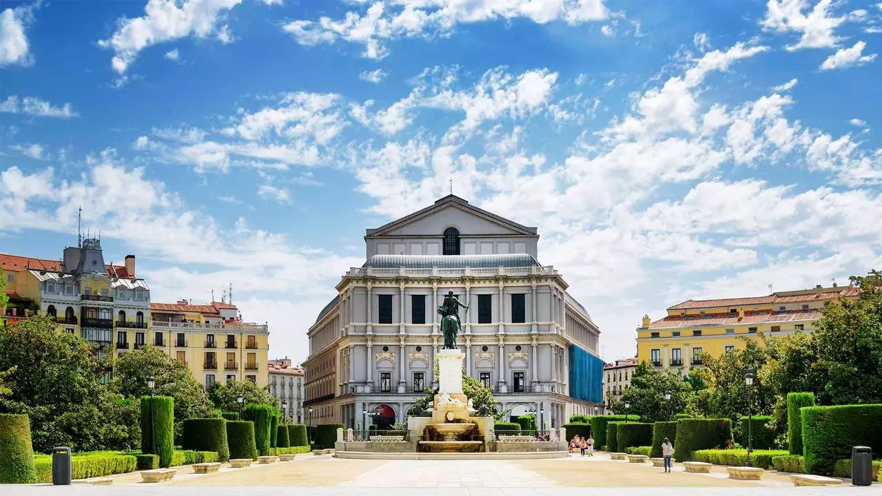 La història de Madrid explicada des dels seus teatres centenaris