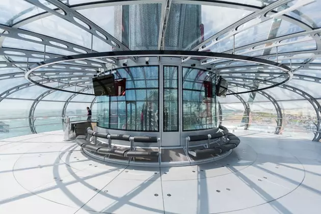 Inside the i360