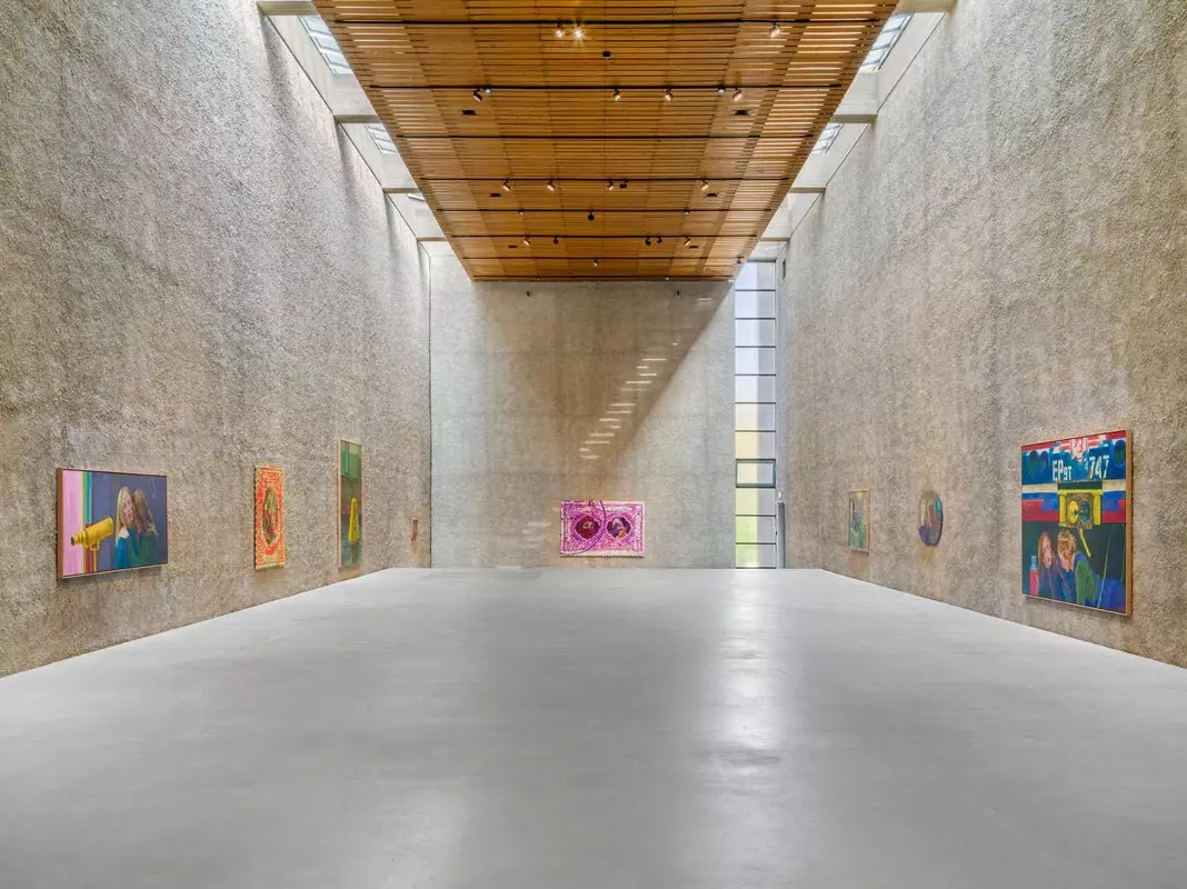 Intérieur de la König Galerie située dans l'église Saint-Ins.