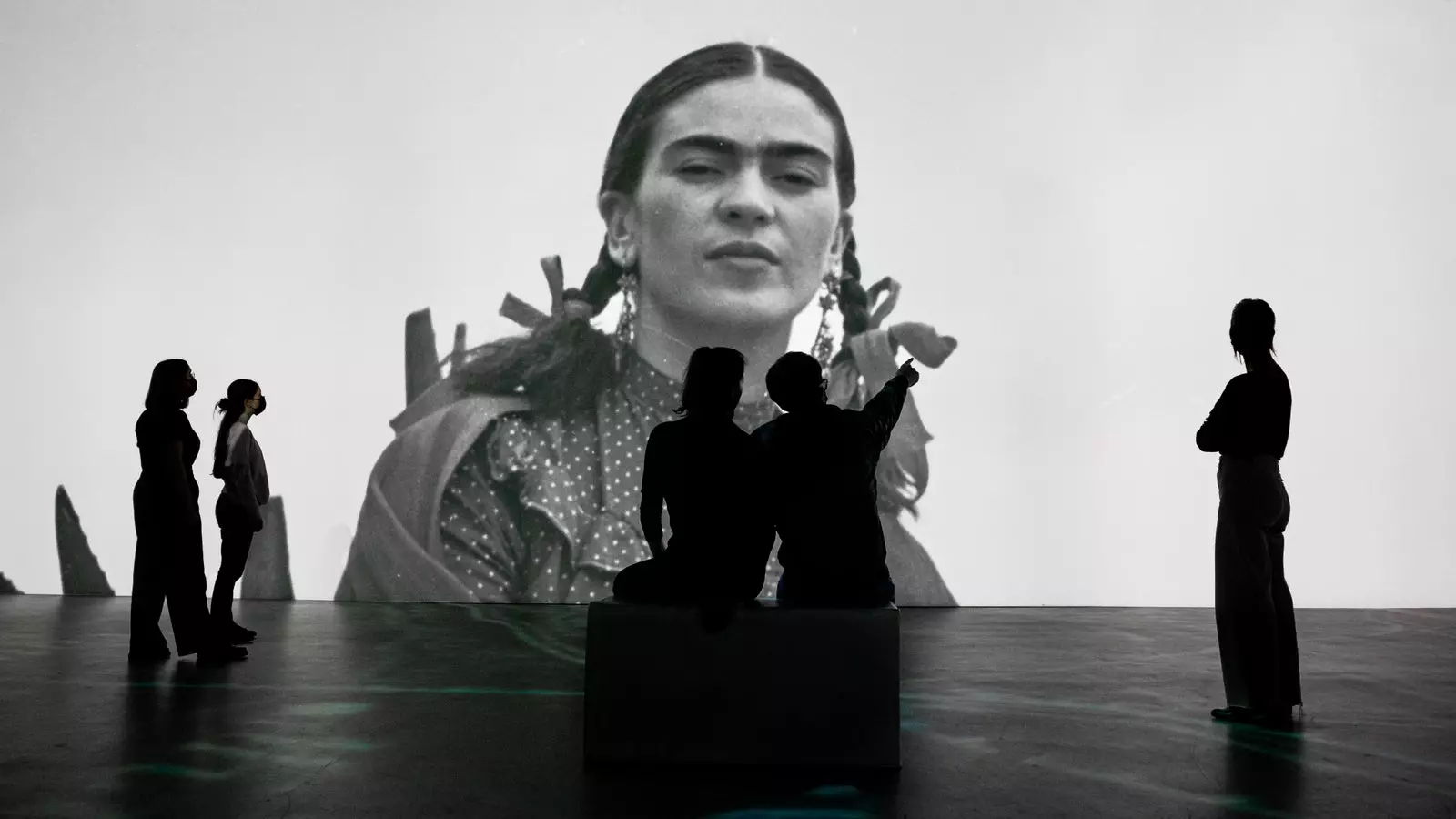 ‘Frida Kahlo la vie d’un mythe arrive la première biographie immersive de l’artiste à Barcelone