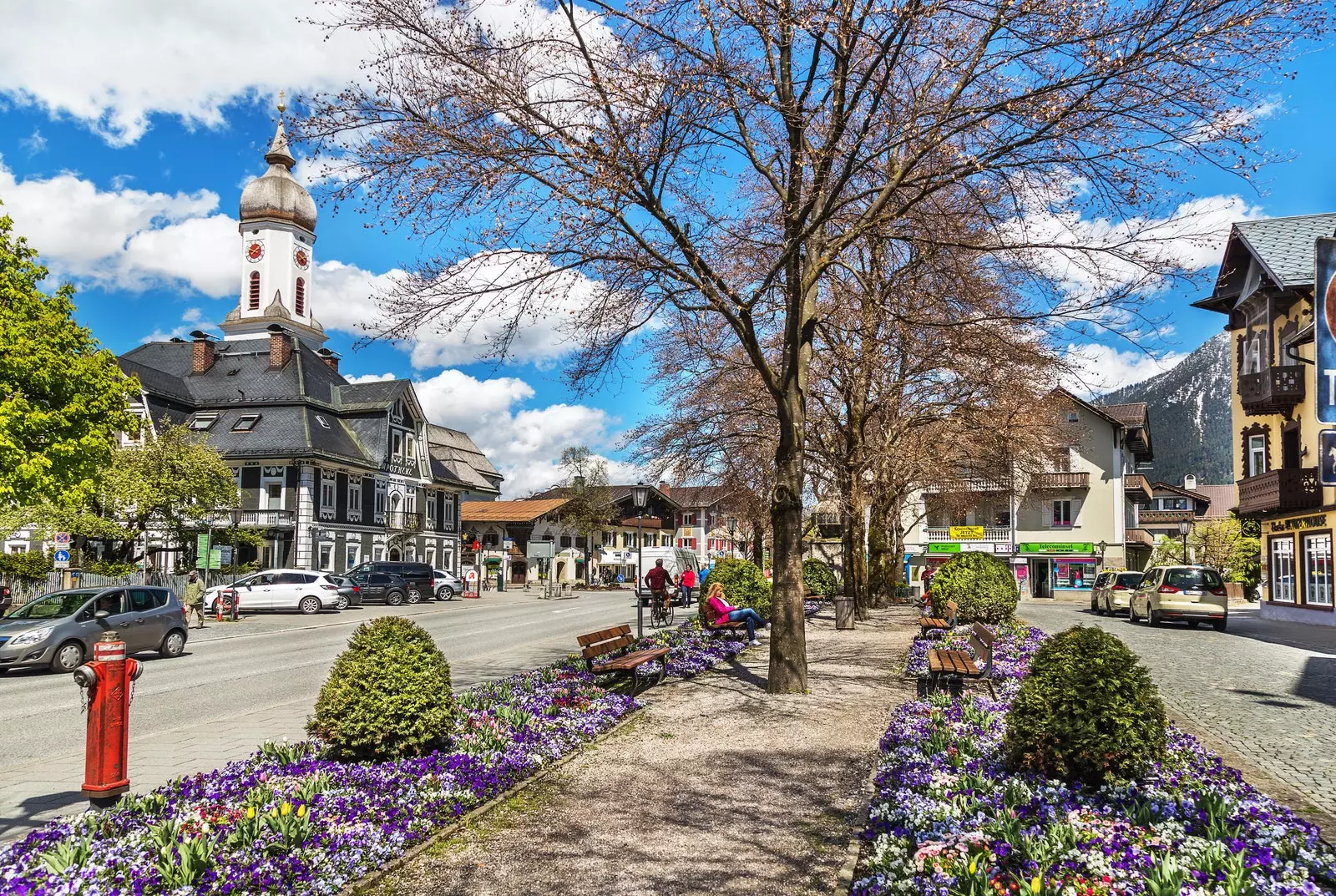 Een straat in Garmisch-Partenkirchen.