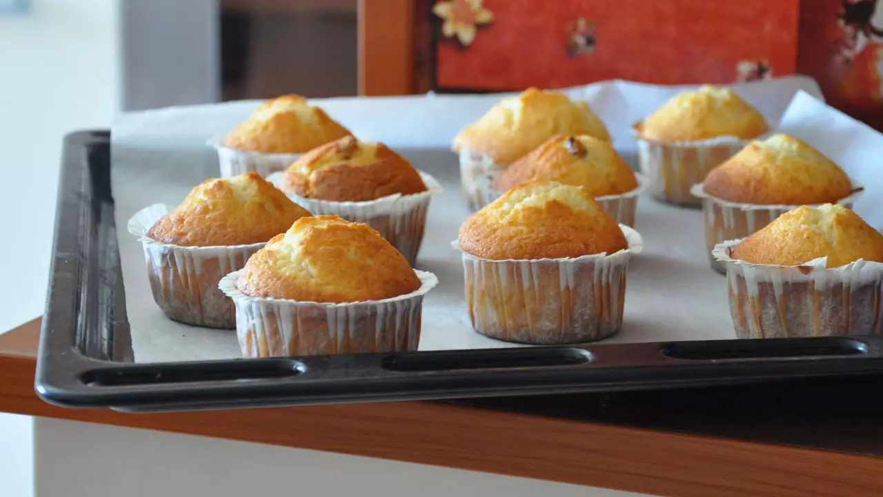 Kotitekoiset muffinit: May Nocon Recipe (Mission Café)