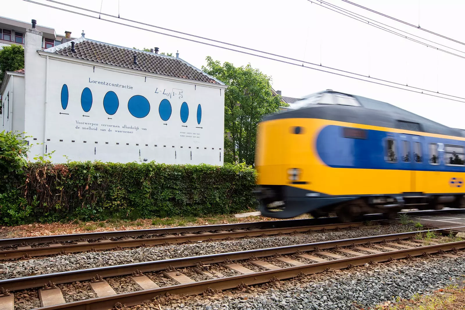 Physics transforms into 'street art' in this Dutch city