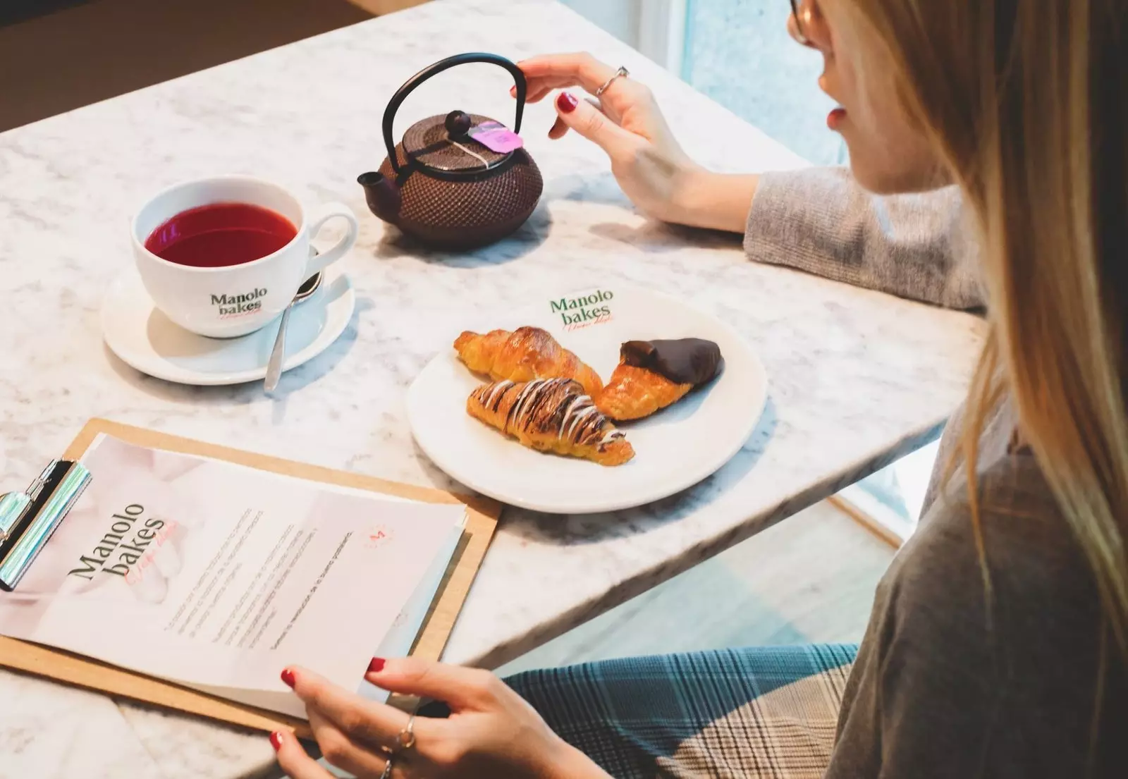 Um bom café da manhã com Manolitos