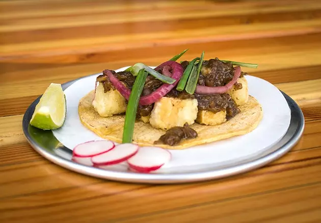 Piobar Dubh Tofu Tacos