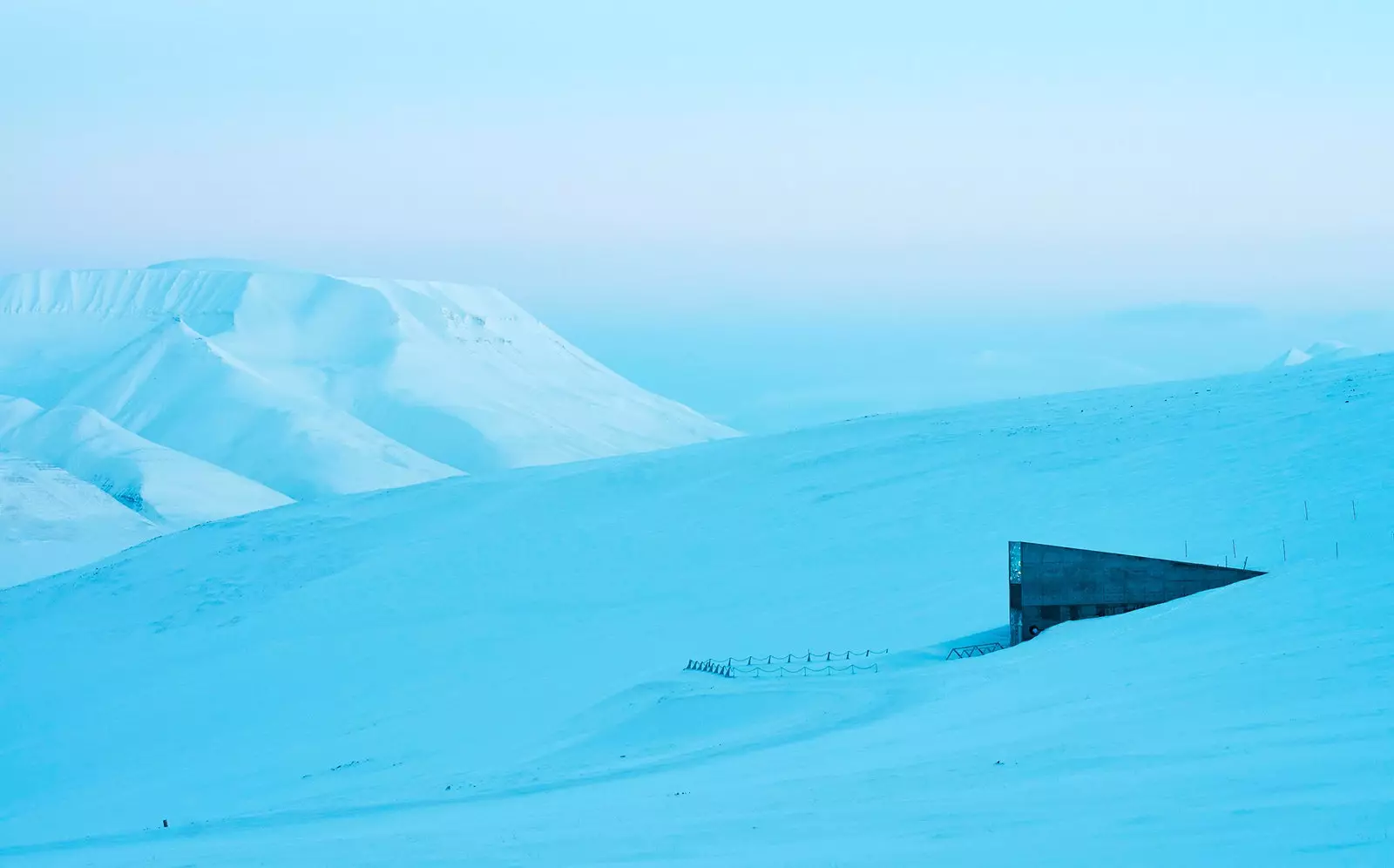 Len veľmi málo privilegovaných vstupuje do Svetovej banky semien Svalbard