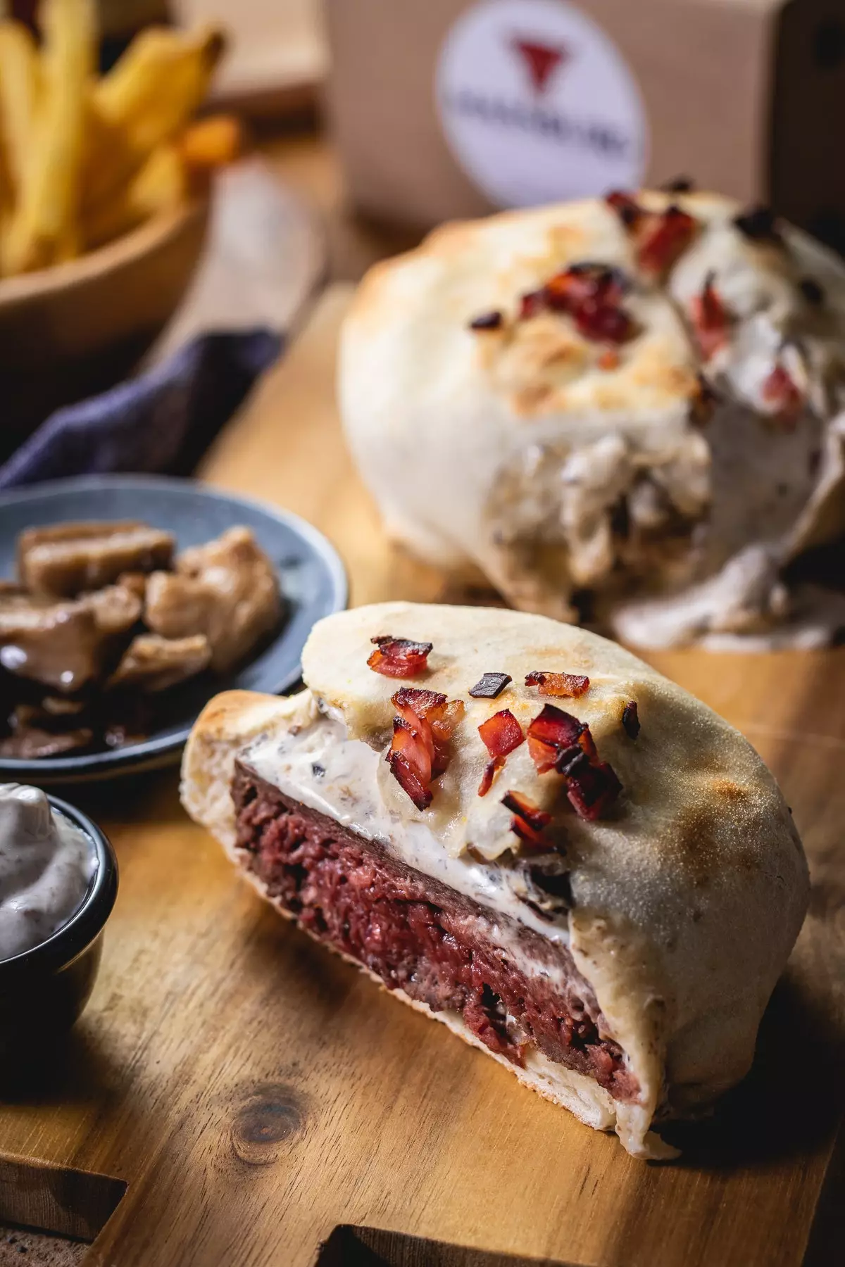 Massburg hamburger pizza