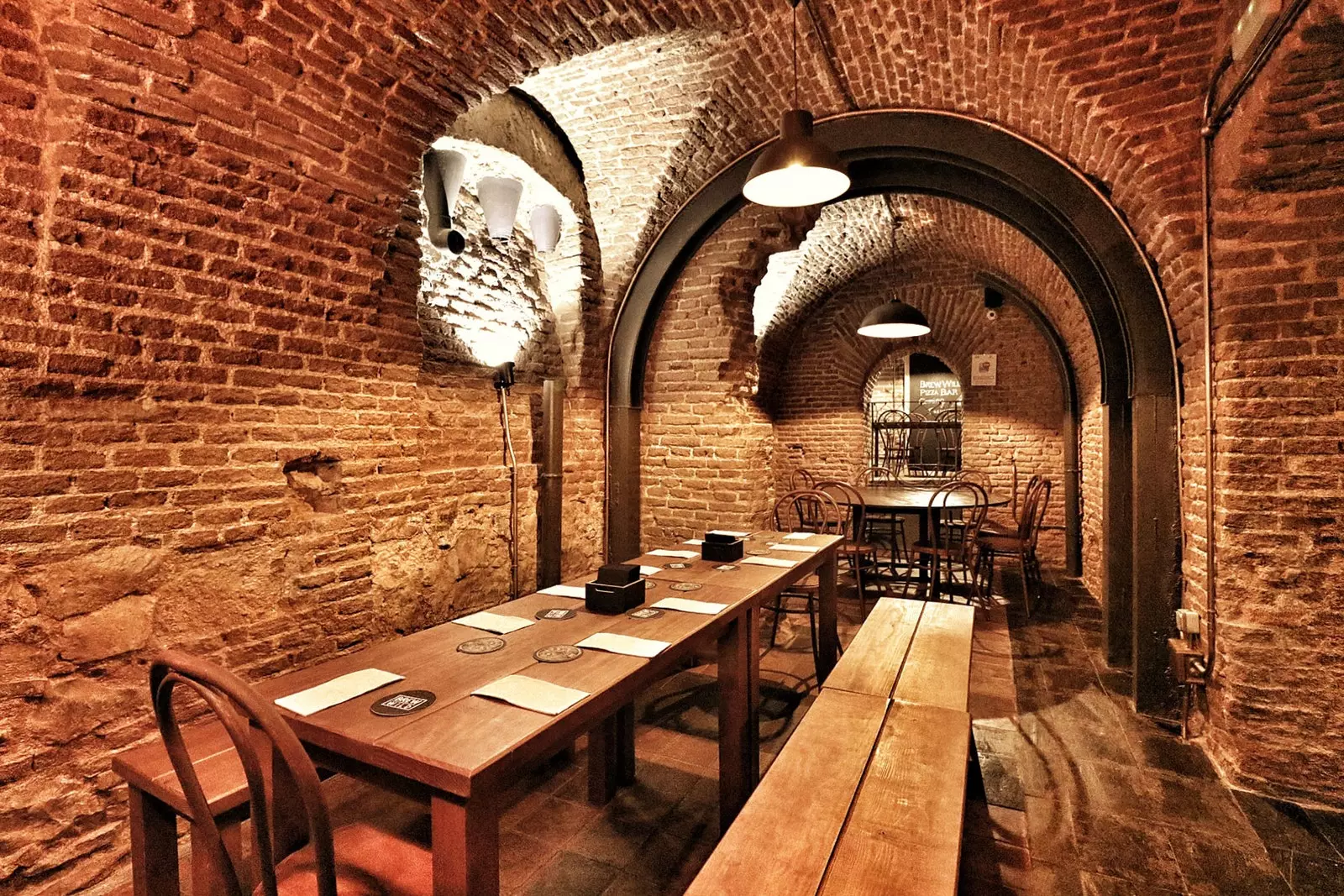 La grotte secrète de Brew Wild Pizza Bar